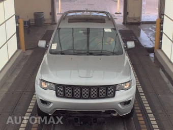 2019 Jeep Grand Cherokee Altitude Edition - miniatura 2