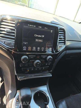 2019 Jeep Grand Cherokee Altitude Edition - miniatura 10