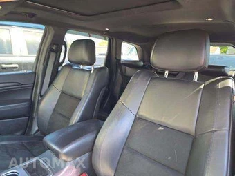 2019 Jeep Grand Cherokee Altitude Edition - miniatura 11