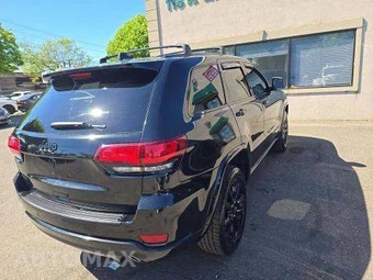 2019 Jeep Grand Cherokee Altitude Edition - miniatura 3