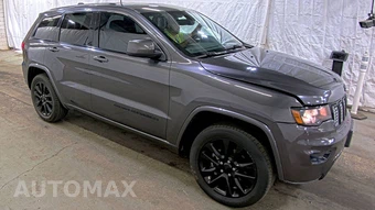 2019 Jeep Grand Cherokee Altitude Edition - miniatura 3