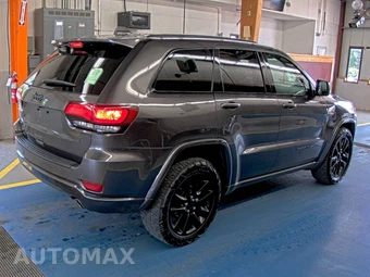 2019 Jeep Grand Cherokee Altitude Edition - miniatura 4