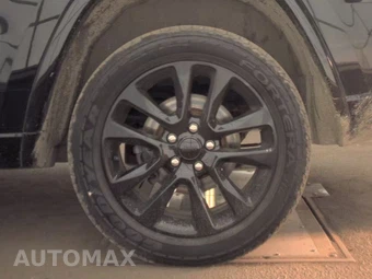 2019 Jeep Grand Cherokee Altitude Edition - miniatura 12