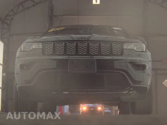 2019 Jeep Grand Cherokee Altitude Edition - miniatura 3