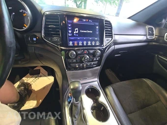 2019 Jeep Grand Cherokee Altitude Edition - miniatura 10