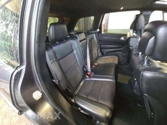 2019 Jeep Grand Cherokee Altitude Edition - miniatura 16