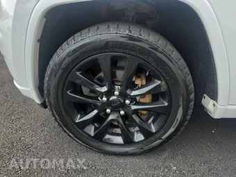 2019 Jeep Grand Cherokee Altitude Edition - miniatura 8