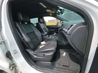 2019 Jeep Grand Cherokee Altitude Edition - miniatura 18