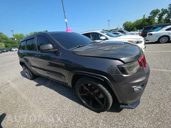 2019 Jeep Grand Cherokee Altitude Edition - miniatura 3