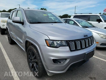 2019 Jeep Grand Cherokee Altitude Edition - miniatura 3