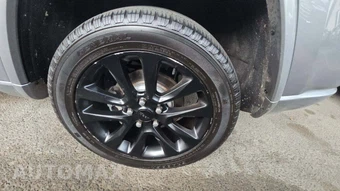 2019 Jeep Grand Cherokee Altitude Edition - miniatura 33