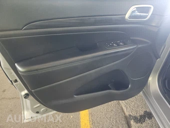 2019 Jeep Grand Cherokee Altitude Edition - miniatura 9