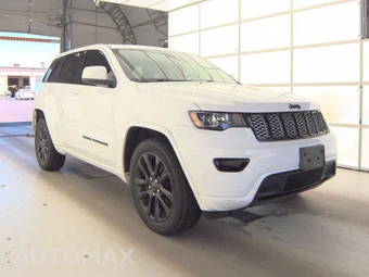 2019 Jeep Grand Cherokee Altitude Edition - miniatura 3