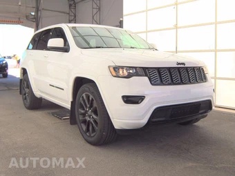 2019 Jeep Grand Cherokee Altitude Edition - miniatura 3