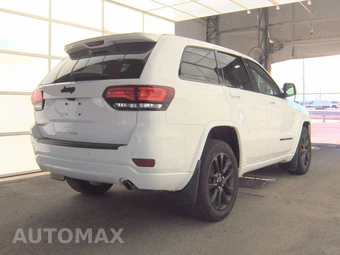2019 Jeep Grand Cherokee Altitude Edition - miniatura 4