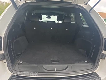 2019 Jeep Grand Cherokee Altitude Edition - miniatura 19