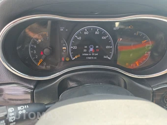 2019 Jeep Grand Cherokee E Edition – miniatura 12