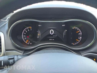 2019 Jeep Grand Cherokee E Edition - miniatura 9