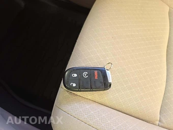 2019 Jeep Grand Cherokee E Edition - miniatura 8