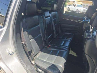 2019 Jeep Grand Cherokee High Altitude Edition - miniatura 16