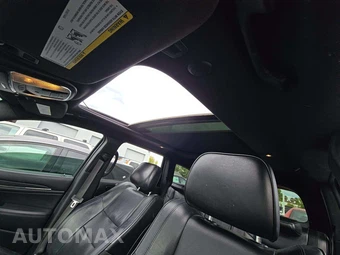 2019 Jeep Grand Cherokee High Altitude Edition - miniatura 8