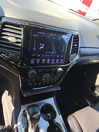2019 Jeep Grand Cherokee High Altitude Edition - miniatura 10