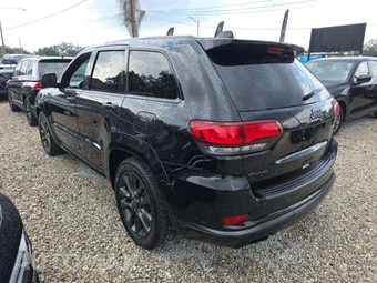 2019 Jeep Grand Cherokee High Altitude Edition - miniatura 2