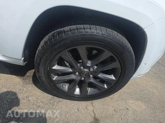 2019 Jeep Grand Cherokee High Altitude Edition - miniatura 9