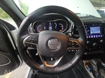 2019 Jeep Grand Cherokee High Altitude Edition - miniatura 10