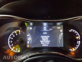2019 Jeep Grand Cherokee High Altitude Edition - miniatura 12