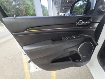 2019 Jeep Grand Cherokee High Altitude Edition - miniatura 9