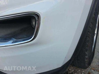 2019 Jeep Grand Cherokee Laredo - miniatura 23
