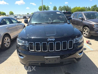 2019 Jeep Grand Cherokee Laredo - miniatura 2
