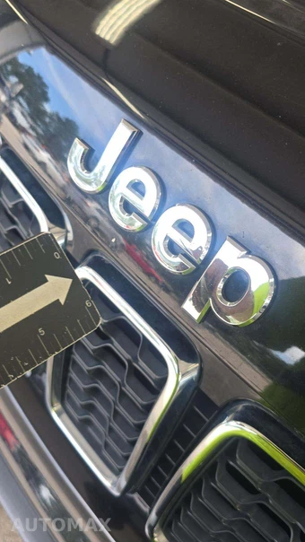 2019 Jeep Grand Cherokee Limited – miniatura 21