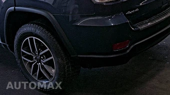 2019 Jeep Grand Cherokee Limited - miniatura 10