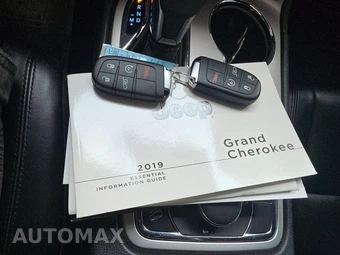2019 Jeep Grand Cherokee Limited - miniatura 24