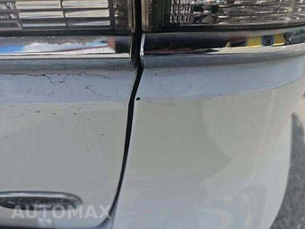 2019 Jeep Grand Cherokee Overland - miniatura 24