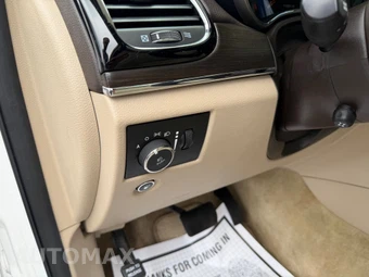 2019 Jeep Grand Cherokee Overland - miniatura 14