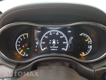 2019 Jeep Grand Cherokee Overland - miniatura 12