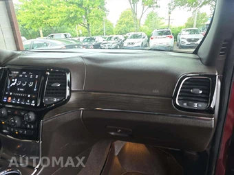 2019 Jeep Grand Cherokee Overland - miniatura 19