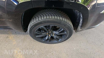 2019 Jeep Grand Cherokee Overland High Altitude Edition - miniatura 38