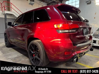 2019 Jeep Grand Cherokee SRT - miniatura 4
