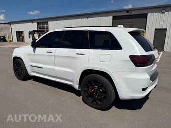 2019 Jeep Grand Cherokee SRT - miniatura 4