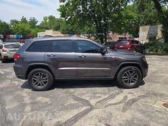 2019 Jeep Grand Cherokee Trailhawk - miniatura 4