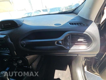 2019 Jeep Renegade Altitude Edition – miniatura 19