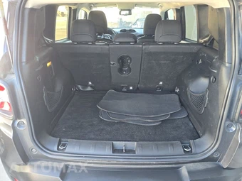 2019 Jeep Renegade Altitude Edition - miniatura 16