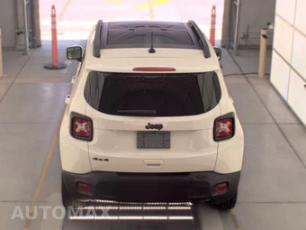 2019 Jeep Renegade Altitude Edition – miniatura 5