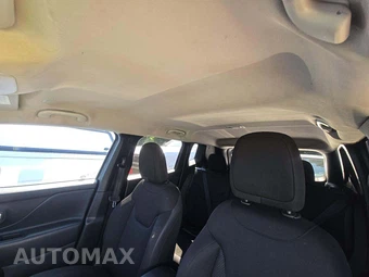 2019 Jeep Renegade Altitude Edition - miniatura 11
