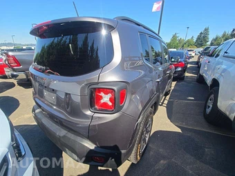 2019 Jeep Renegade Altitude Edition - miniatura 3