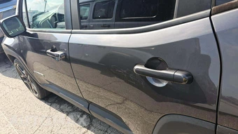 2019 Jeep Renegade Latitude - miniatura 21